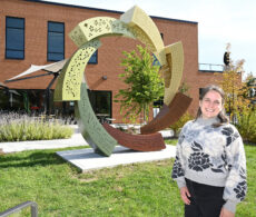 Centre multigénérationnel de Brossard: une œuvre en écho au lieu