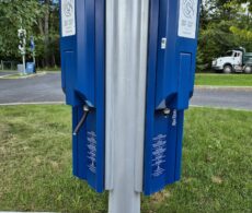 Longueuil : plusieurs bornes de recharge vandalisées 