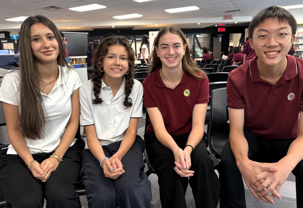 Anaïs Ouamar, Isabelle Castro, Camille Scott et Jingbo Gao