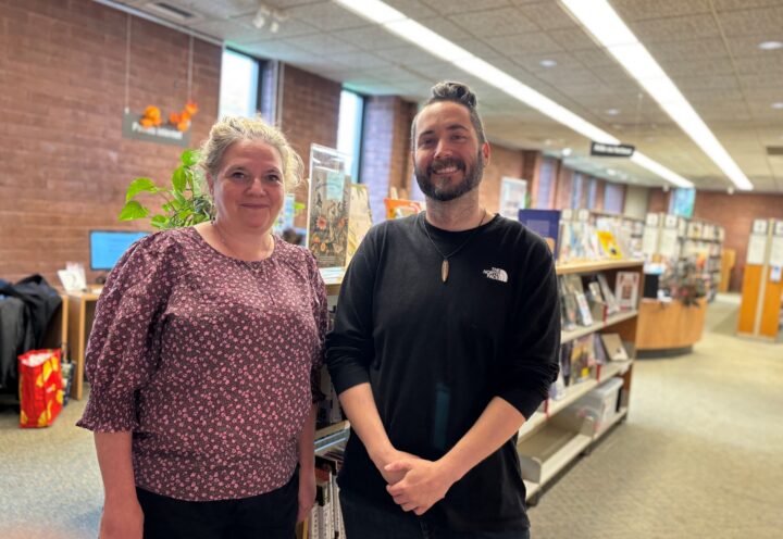 Itinérance et travailleurs de milieu en bibliothèque : créer des liens